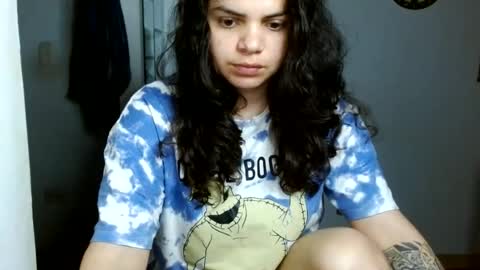 Snapshot of koranikky08 chatting on June 18, 1:39 am Karoll online show from June 18, 1:39 am