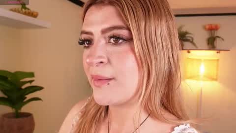 Kore online show from March 15, 7:42 pm