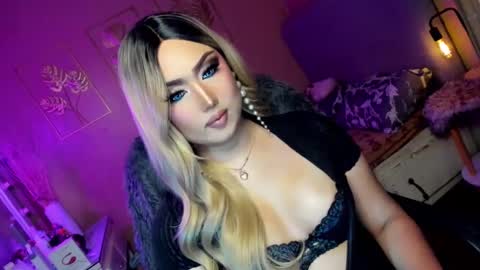 MISS ALICIA online show from December 27, 4:47 am