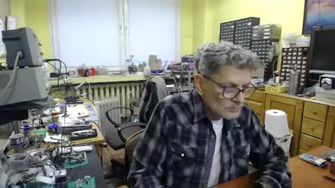 Snapshot of korek24hot chatting on October 7, 3:31 pm Korek online show from October 7, 3:31 pm