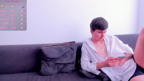 Snapshot of kortney_williams chatting on July 25, 3:31 pm Twiix online show from July 25, 3:31 pm