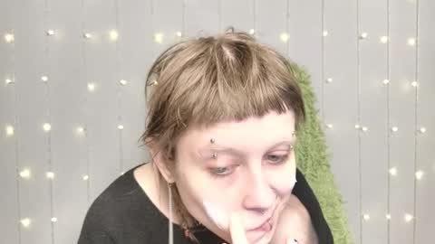 Snapshot of kortny_yo chatting on December 21, 9:25 pm Kortny online show from December 21, 9:25 pm