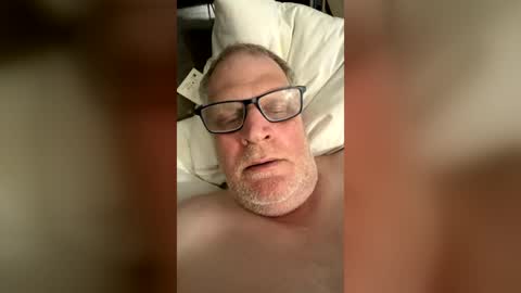 Snapshot of korysmith568 chatting on July 18, 10:41 am korysmith568 online show from July 18, 10:41 am