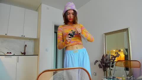 kossie_ online show from February 6, 11:54 am