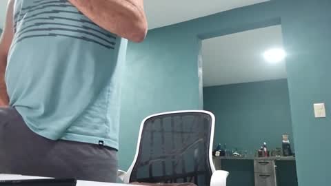 Snapshot of koto420 chatting on December 27, 5:52 am Koto Bombon online show from December 27, 5:52 am