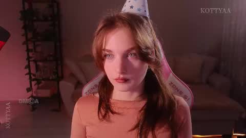 Snapshot of kottyaa_ch chatting on October 9, 6:06 pm Kottyaa cb FOLLOWING online show from October 9, 6:06 pm