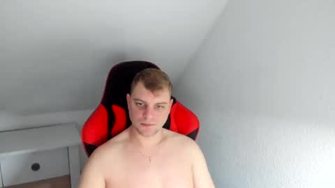 Snapshot of kozik1992 chatting on January 27, 5:03 am Bartek online show from January 27, 5:03 am