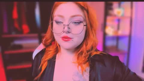 Khloe online show from March 4, 6:52 am