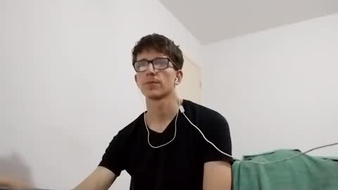 Snapshot of kpo10 chatting on March 1, 1:29 pm Facu online show from March 1, 1:29 pm