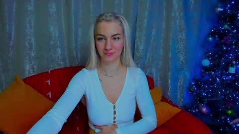 Snapshot of kratoslisandra chatting on December 30, 1:26 am Lisandra online show from December 30, 1:26 am