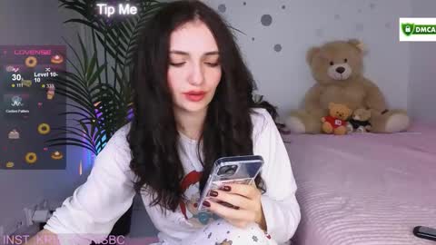 Kris kiskis online show from October 1, 9:04 am