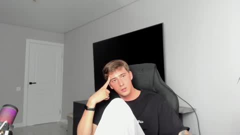 Snapshot of krishort chatting on June 4, 12:00 pm krishort online show from June 4, 12:00 pm