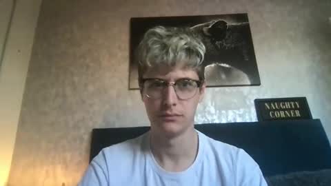 krisl77 online show from March 30, 2:29 pm