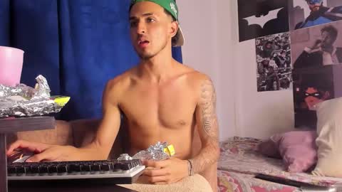 Kriss online show from September 27, 3:55 am