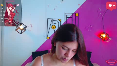 krissone online show from January 7, 4:48 pm