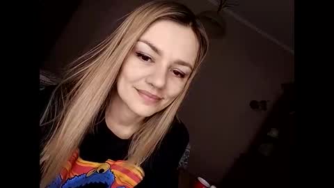 Snapshot of krisssexi chatting on February 25, 1:39 pm KrissSexi online show from February 25, 1:39 pm