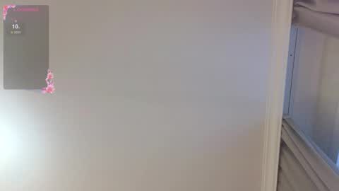 krissshow online show from December 3, 4:09 am