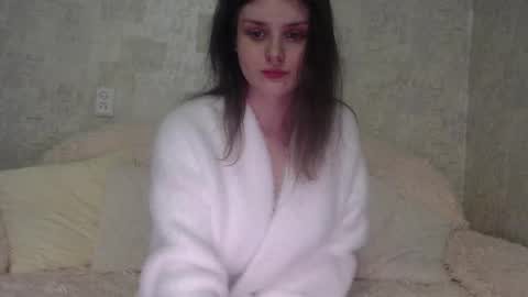Snapshot of krissvoss chatting on December 1, 9:09 pm krissvoss online show from December 1, 9:09 pm