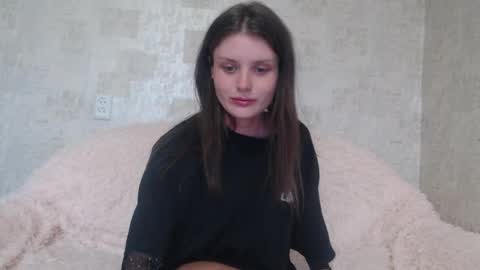 Snapshot of krissvoss chatting on March 15, 3:51 pm krissvoss online show from March 15, 3:51 pm