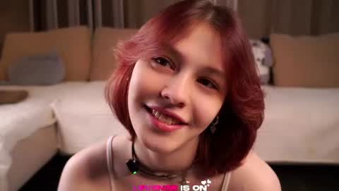 Snapshot of krissyhei chatting on August 1, 1:05 am Sarah online show from August 1, 1:05 am