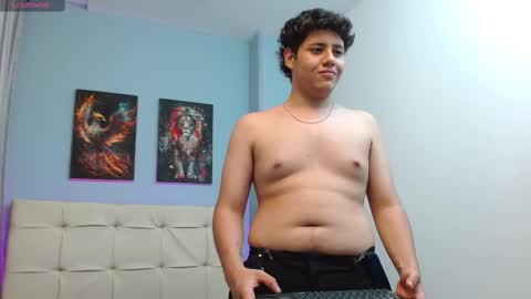 krist_palma online show from March 6, 12:10 am