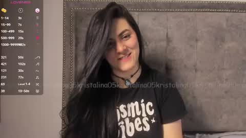 Snapshot of kristalina5 chatting on August 4, 12:58 am camila online show from August 4, 12:58 am