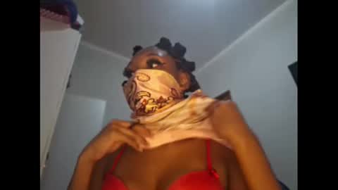 Snapshot of kristallvfs chatting on January 19, 2:36 am kristallvfs online show from January 19, 2:36 am