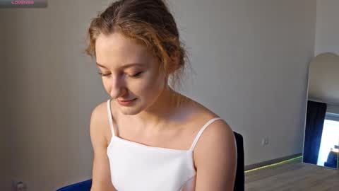 kristandaty online show from February 28, 9:32 am