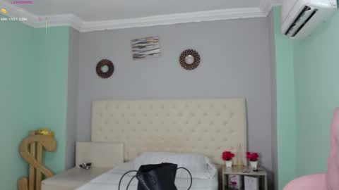 kristel_lee online show from March 11, 1:01 pm