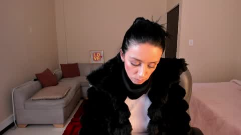 Sophia online show from May 23, 7:40 pm