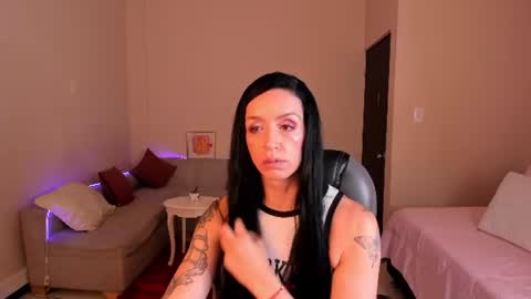 Sophia online show from July 9, 7:40 pm