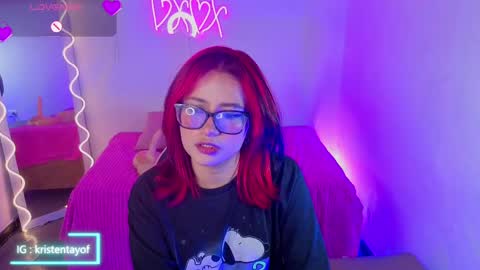 Snapshot of kristen_tay chatting on September 24, 3:43 am kristen_tay online show from September 24, 3:43 am