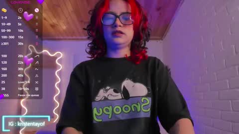 Snapshot of kristen_tay chatting on October 7, 3:25 am kristen_tay online show from October 7, 3:25 am