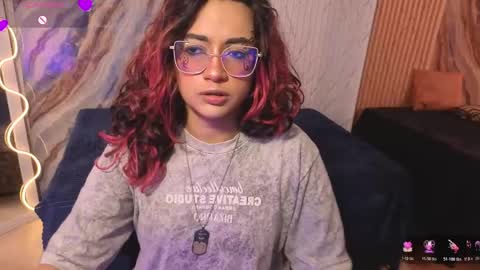 kristen_tay online show from April 26, 3:04 am