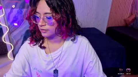 kristen_tay online show from April 30, 3:02 am