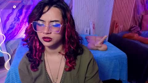 kristen_tay online show from May 13, 3:04 am