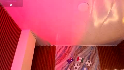 kristen_tay online show from June 18, 4:57 am