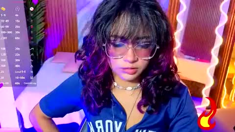 kristen_tay online show from July 15, 5:02 am