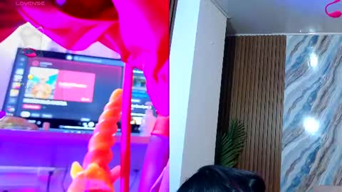 kristen_tay online show from July 25, 3:04 am