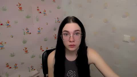 Snapshot of kristenx_x chatting on October 28, 9:46 am Kristen online show from October 28, 9:46 am