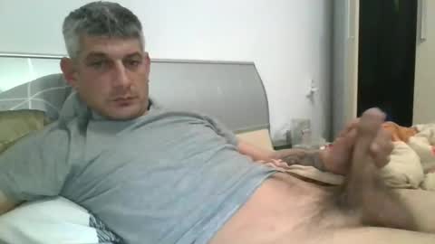 Snapshot of kristijan971161 chatting on April 10, 1:22 am kristijan971161 online show from April 10, 1:22 am