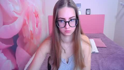 Kristina Adel online show from January 3, 7:27 am