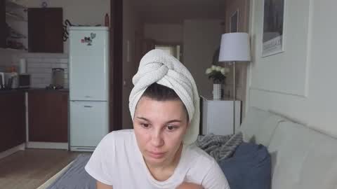 Snapshot of kristinedean chatting on October 30, 4:47 am Kristi online show from October 30, 4:47 am