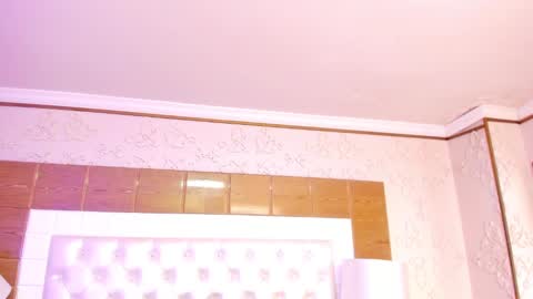 kristin online show from January 8, 3:39 pm