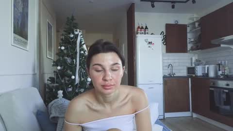 Kristi online show from December 20, 5:47 am