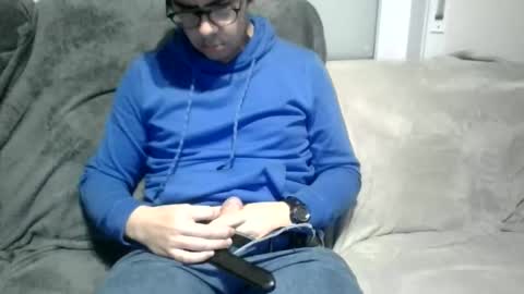 kristoffer220 online show from January 13, 7:30 pm