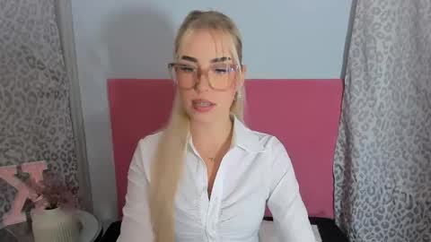 KristyFlowers online show from November 21, 10:08 pm