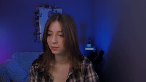 Snapshot of kristylovee chatting on September 12, 10:04 am Kristy online show from September 12, 10:04 am