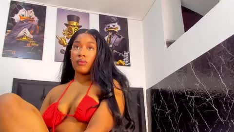 Snapshot of krixtybrown chatting on December 10, 8:38 pm krixty online show from December 10, 8:38 pm