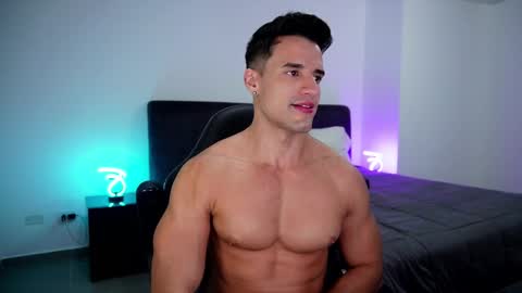 Snapshot of krops_ chatting on February 8, 12:06 pm KROPS online show from February 8, 12:06 pm